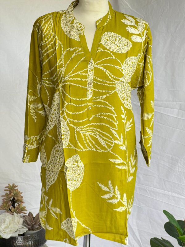 Floral Print Kurti - Image 3